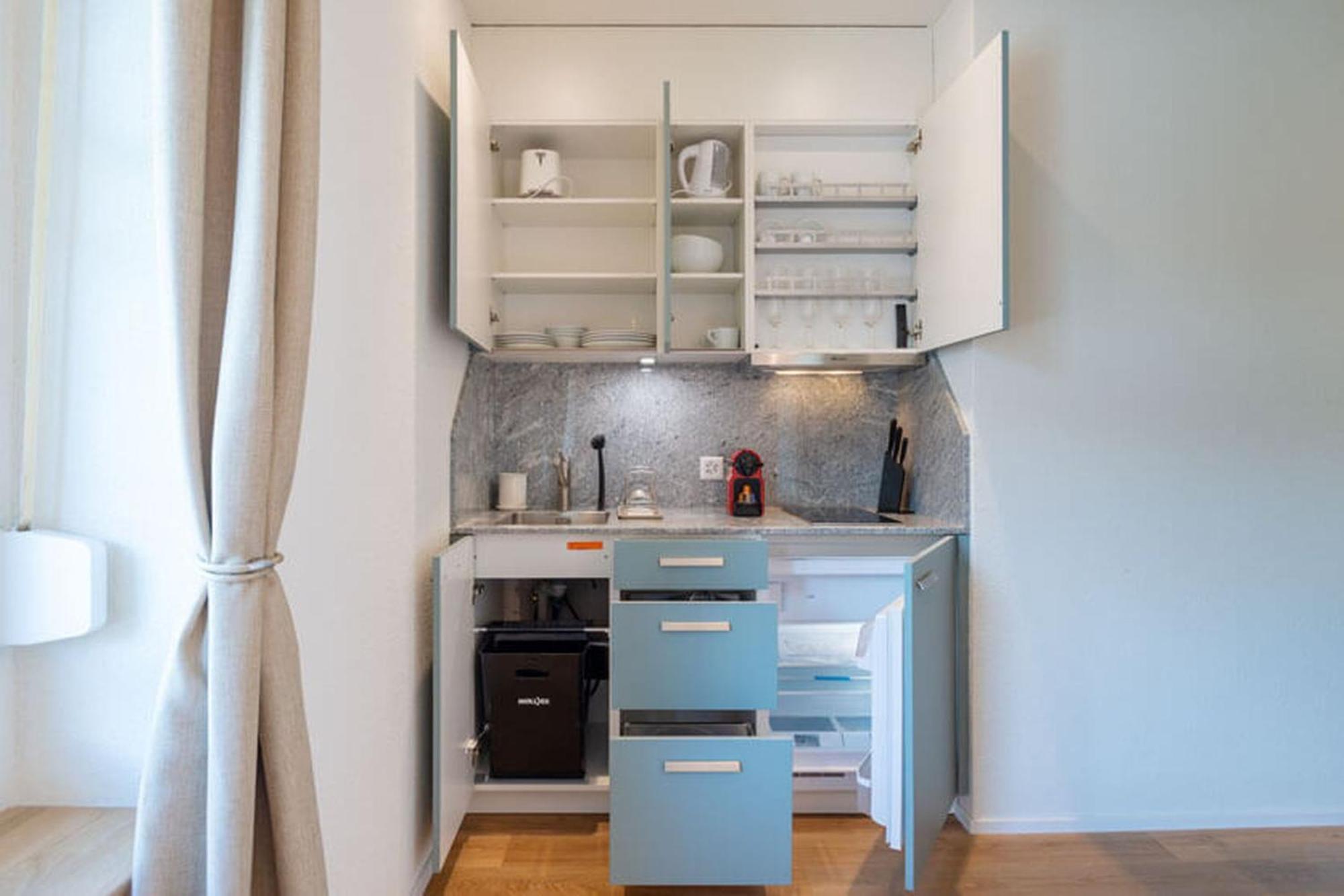 Hitrental Riesbach Apartments Zurich Bagian luar foto