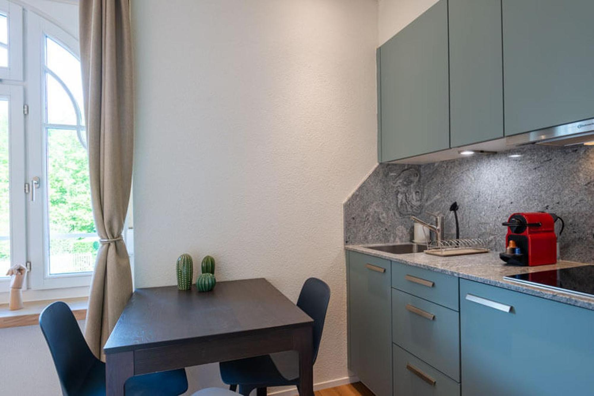 Hitrental Riesbach Apartments Zurich Bagian luar foto