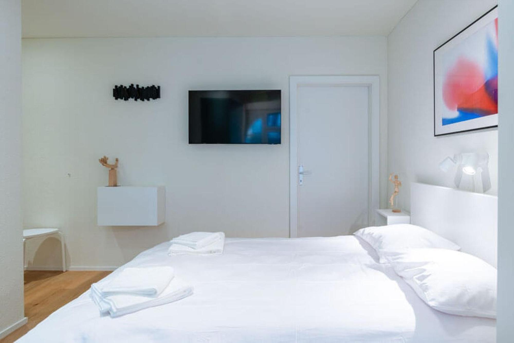 Hitrental Riesbach Apartments Zurich Bagian luar foto