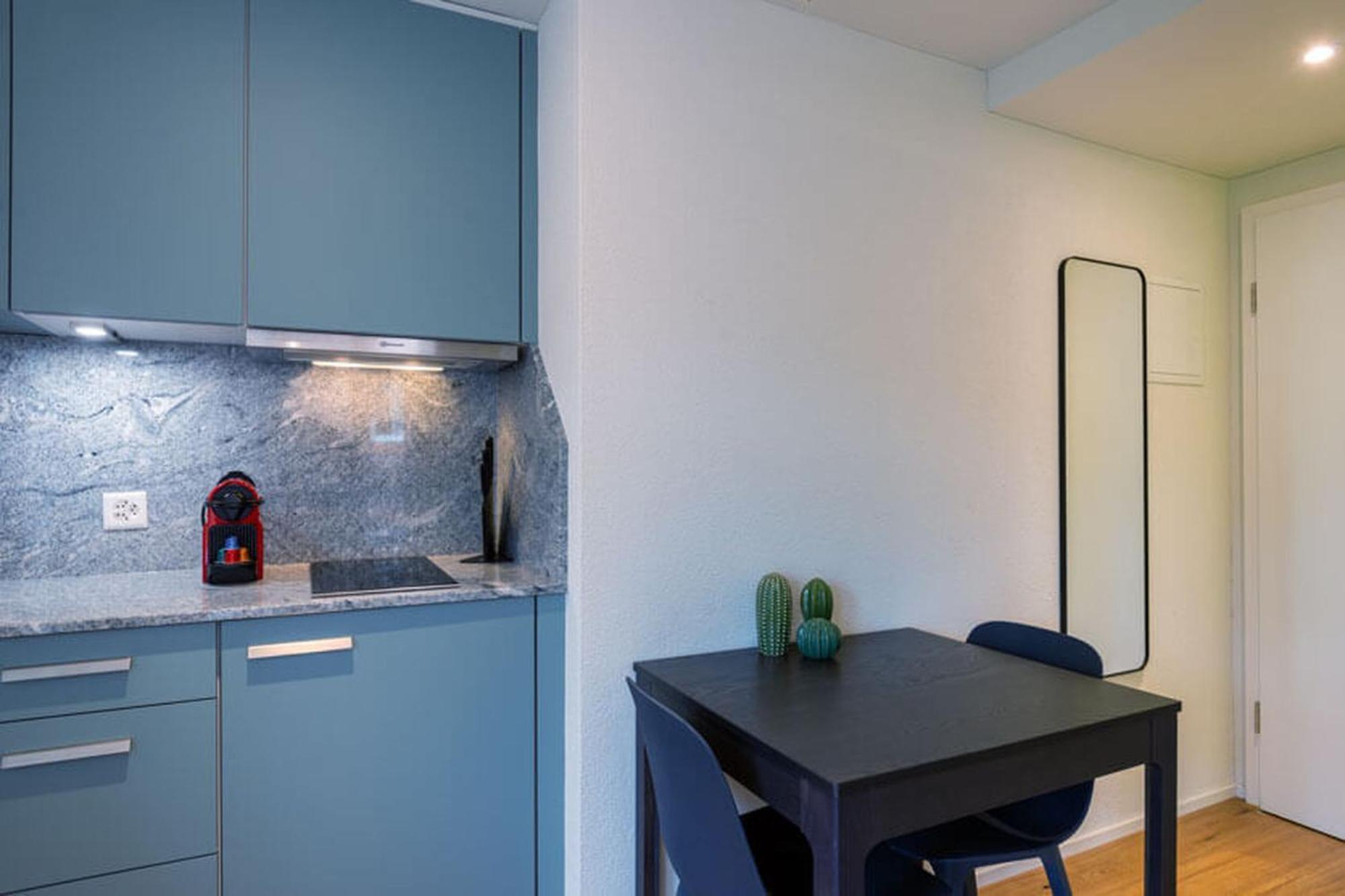 Hitrental Riesbach Apartments Zurich Bagian luar foto