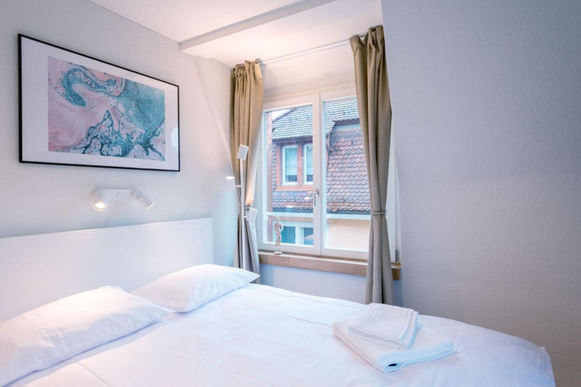 Hitrental Riesbach Apartments Zurich Bagian luar foto