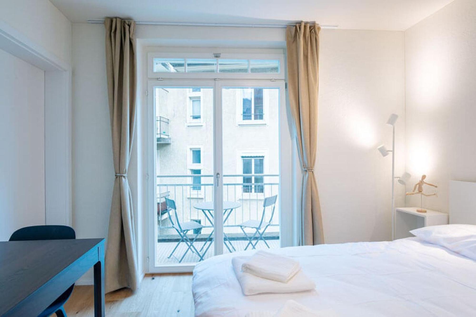 Hitrental Riesbach Apartments Zurich Bagian luar foto