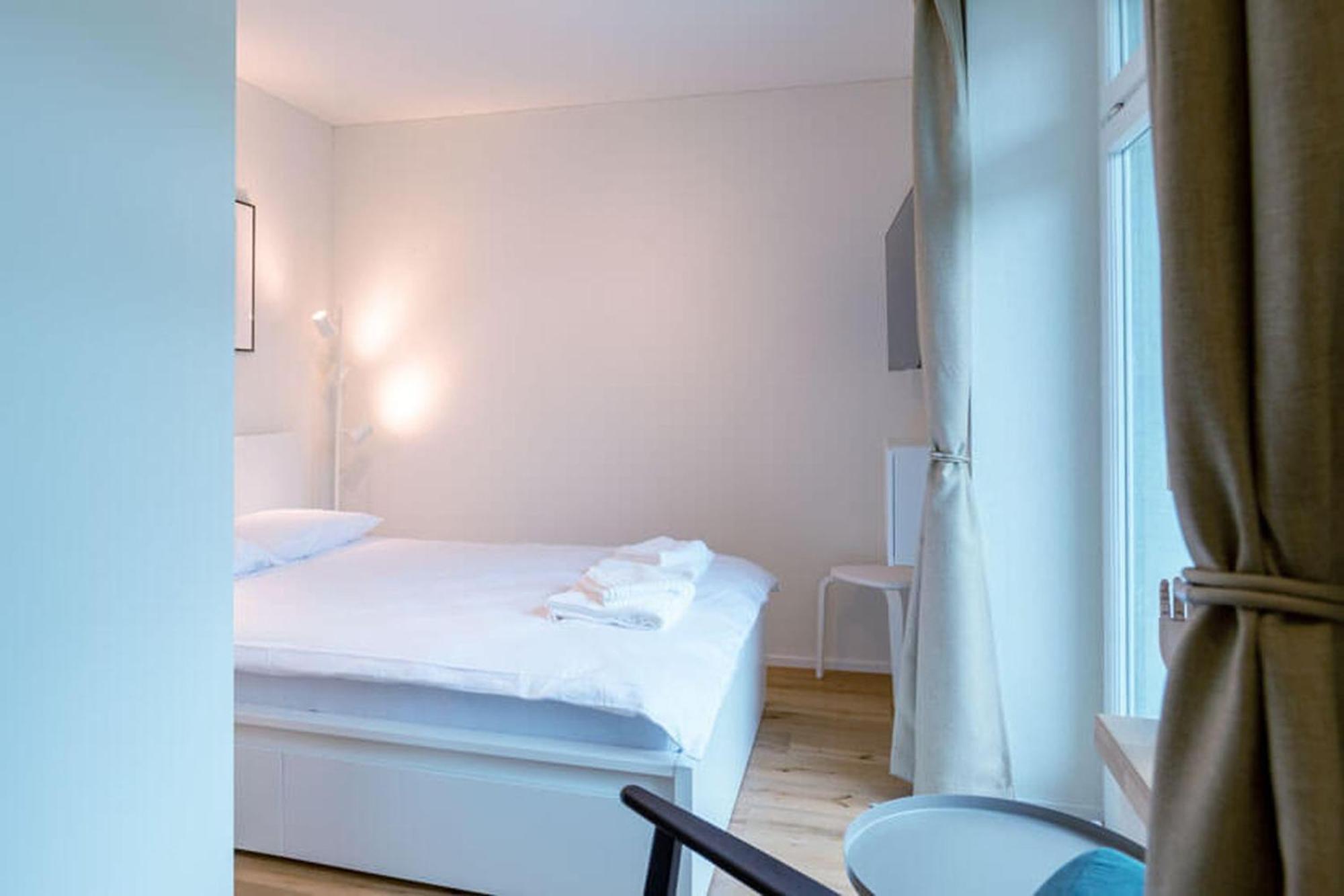 Hitrental Riesbach Apartments Zurich Bagian luar foto