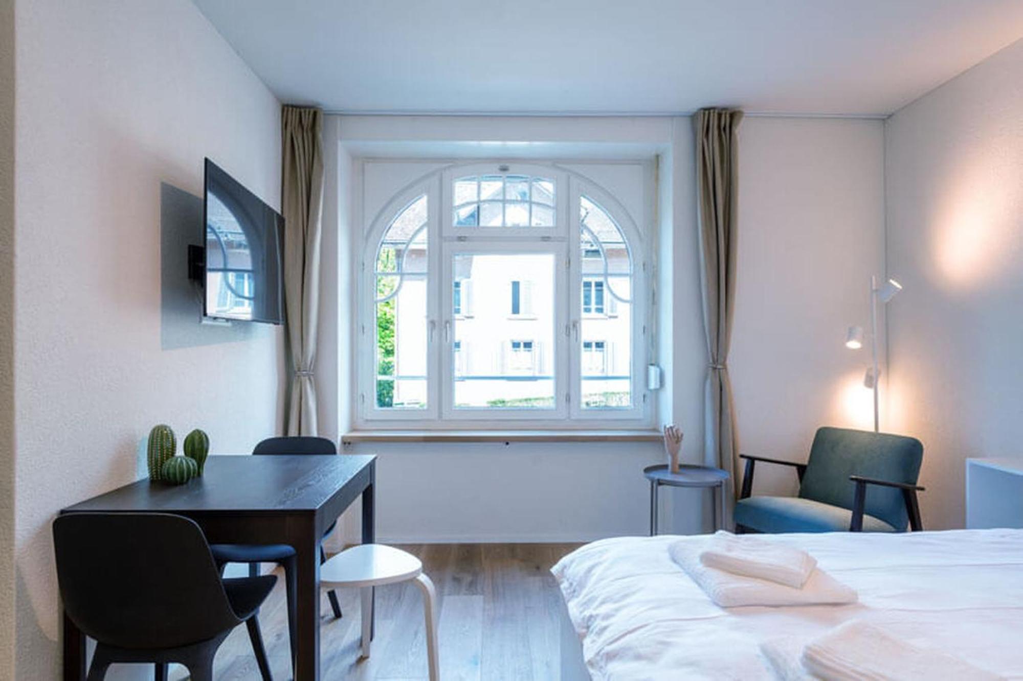 Hitrental Riesbach Apartments Zurich Bagian luar foto