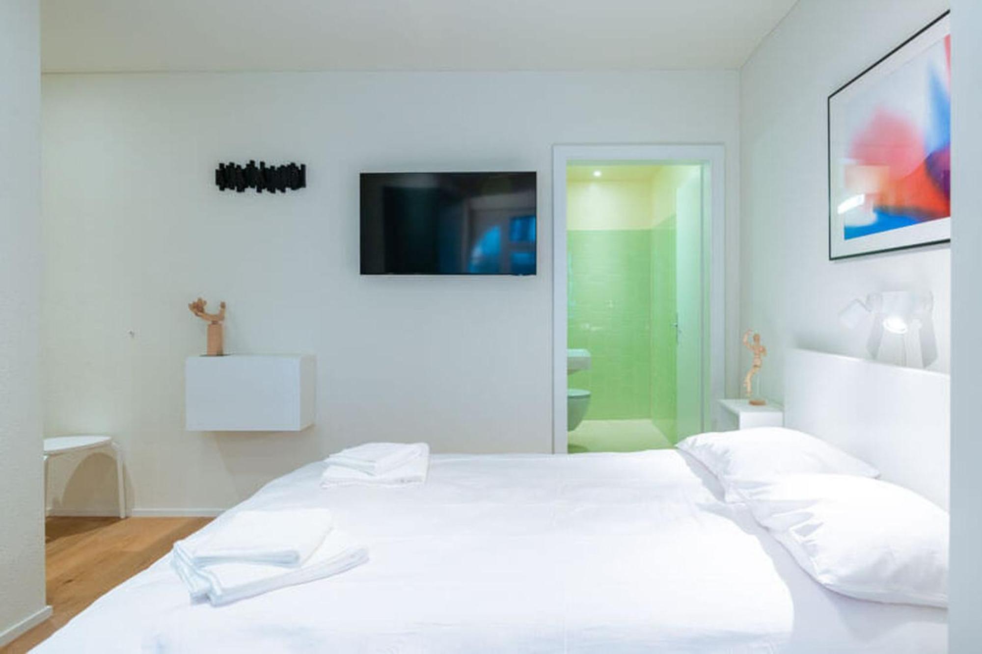 Hitrental Riesbach Apartments Zurich Bagian luar foto