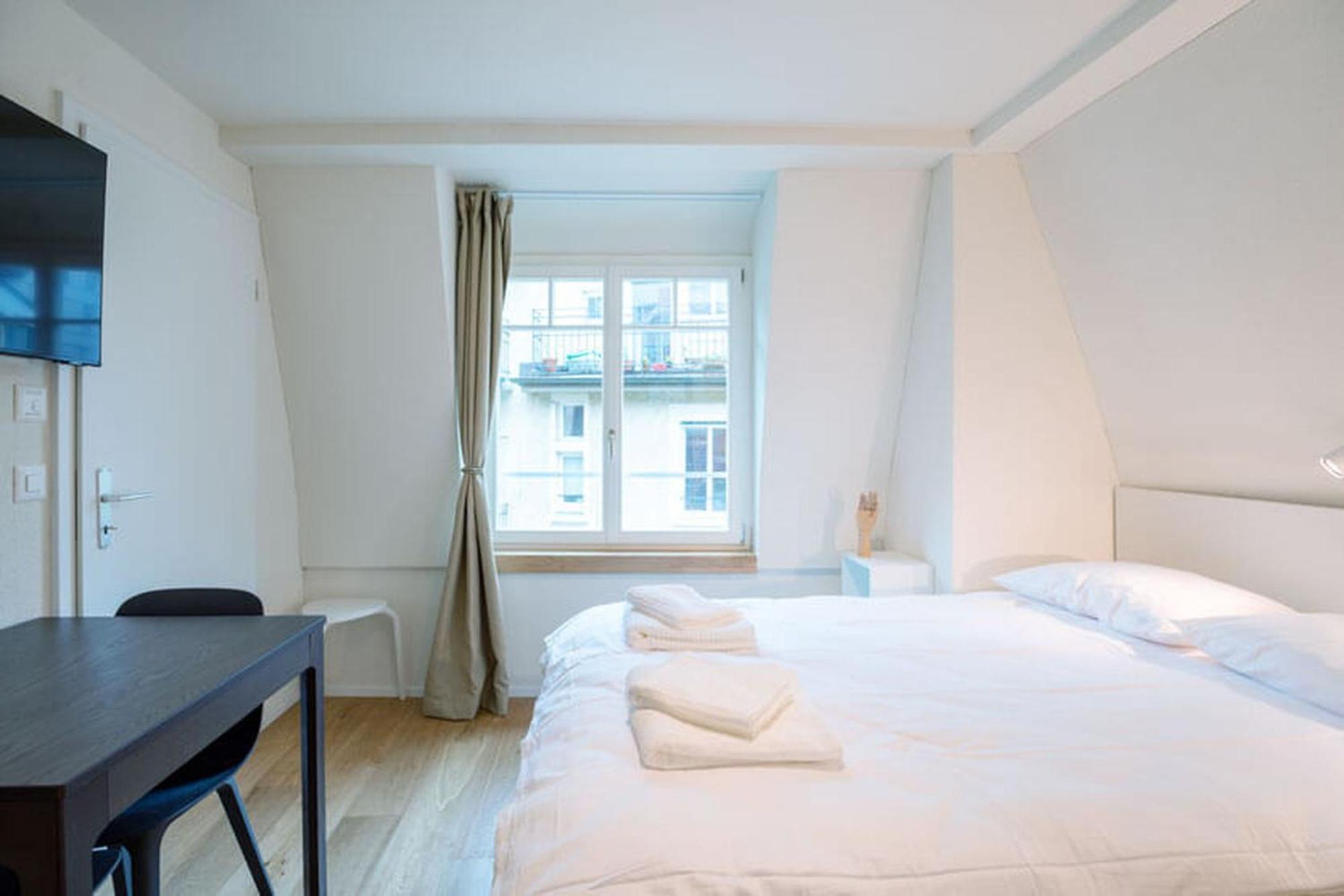 Hitrental Riesbach Apartments Zurich Bagian luar foto